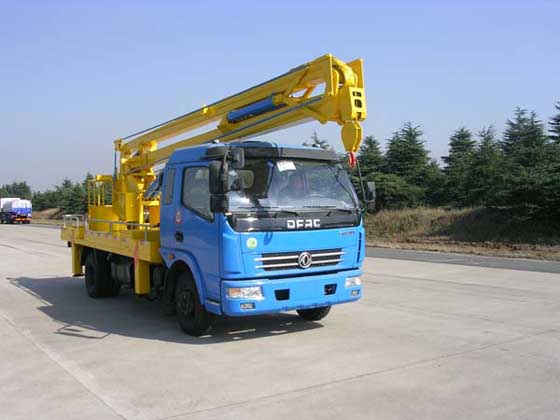 东风17米高空作业车